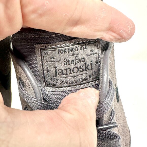 NIKE SB Zoom Stefan Janoski Shoe Men Size 10 Gray Suede Gum Sole 333824-018 - Picture 8 of 10
